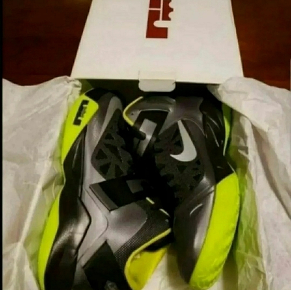 Nike
